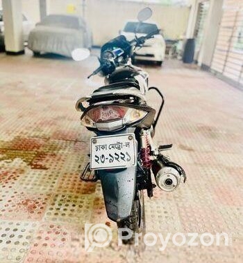 Hero CBZ Xtrem 2014