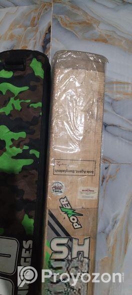 ক্রিকেট Bat