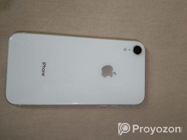 Apple iPhone XR (Used)