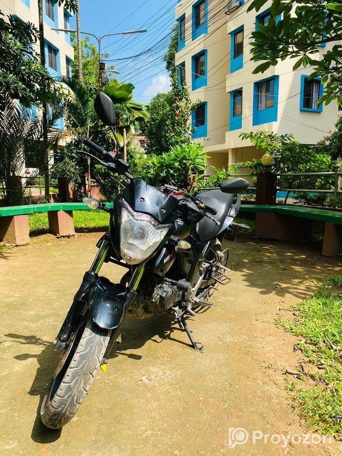 Suzuki Gixxer Monotone fresh 2017