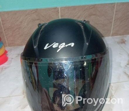 Vega ভেগা ব্রান্ডের ফুল ফেস হেলমেট