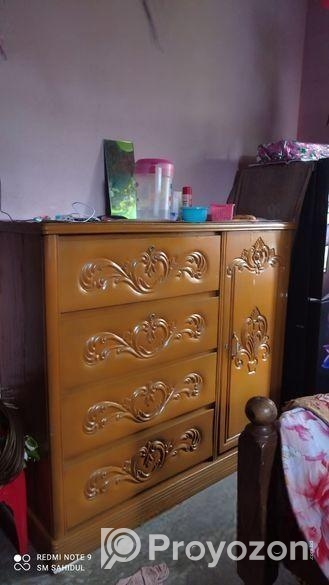 আকাশ মনি কাঠের ওয়ারড্রব