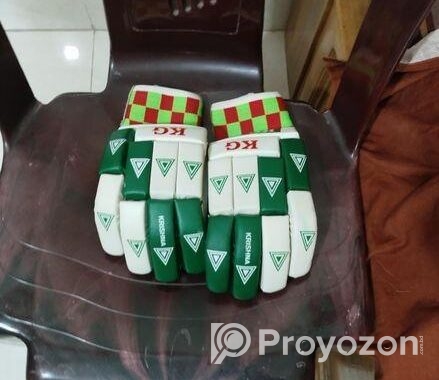 Cricket Gloves
