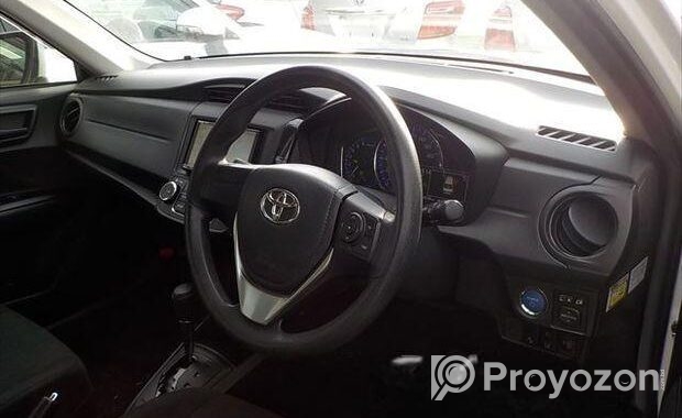 Toyota Axio EX White 4/64000 km 2019