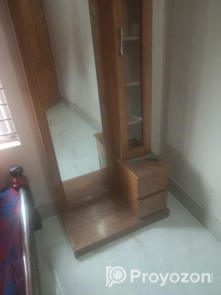 ডেছিন টেবিল