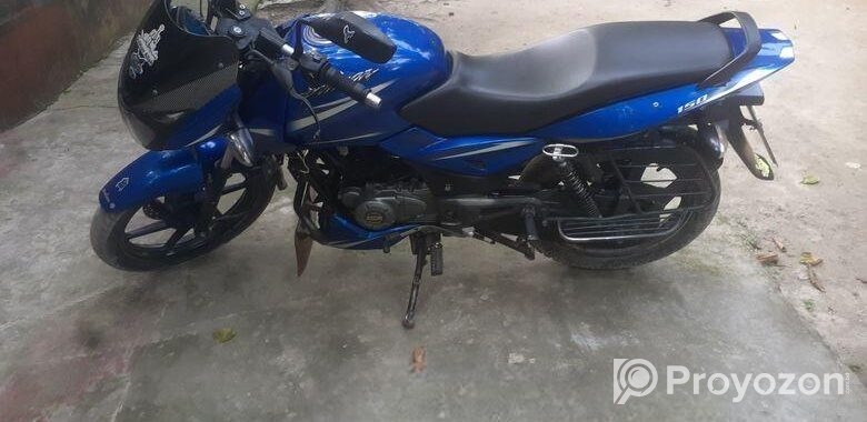 Bajaj Avenger 150 Street 2018