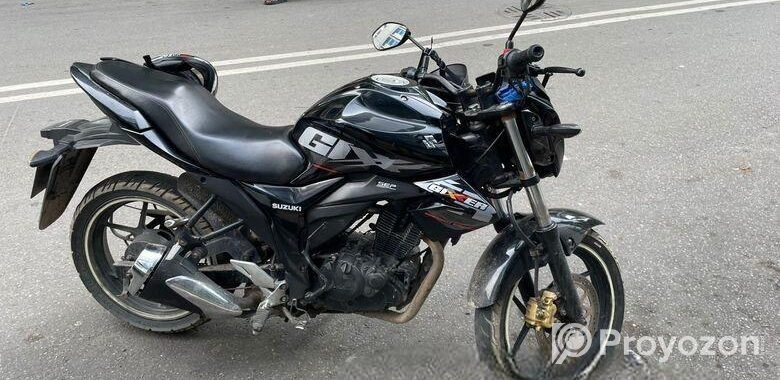 Suzuki Gixxer Monotone 2016