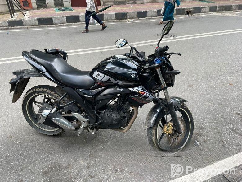 Suzuki Gixxer Monotone 2016