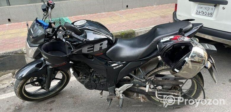 Suzuki Gixxer Monotone 2016