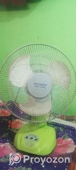 চার্জার টেবিল ফ্যন