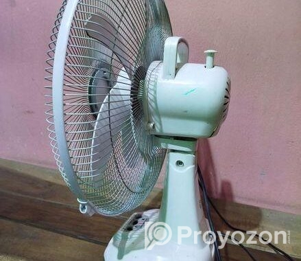 Defender Fan
