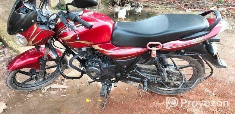 Bajaj Discover 100 . 2018