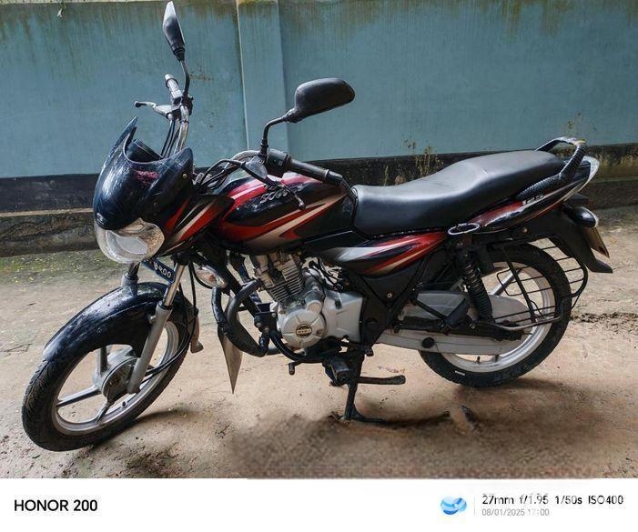 Bajaj Discover 125 . 2017