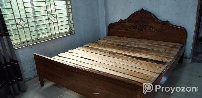 একটি খাট বিক্রি হবে