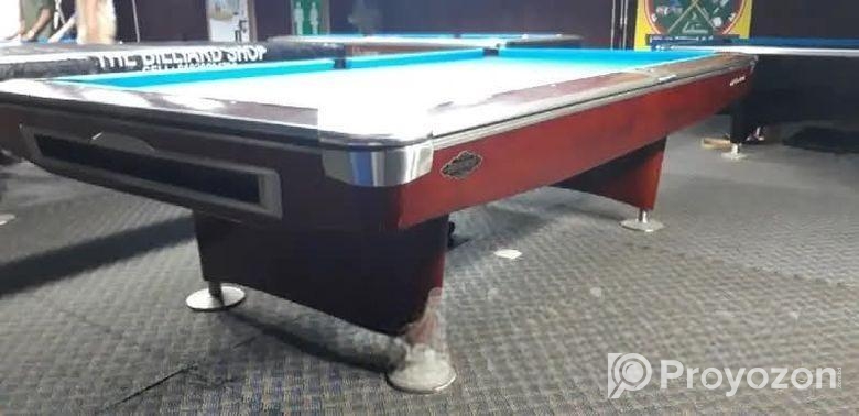 Brunswick Gold Crown 5 Model Pool Table