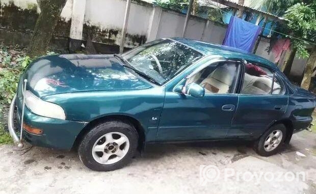 Toyota Sprinter 1995