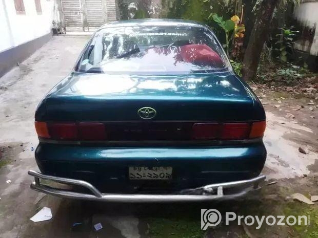 Toyota Sprinter 1995