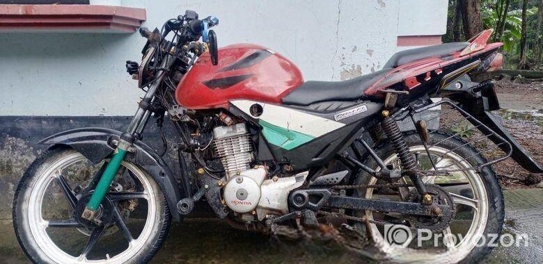 Honda CBZ Xtreme 2013