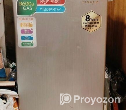 Singer Mini Fridge 95 liter for sell