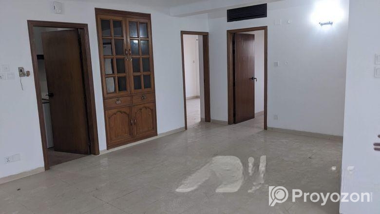 Spacious 4-Bed Apartment for Sale at New baily roa