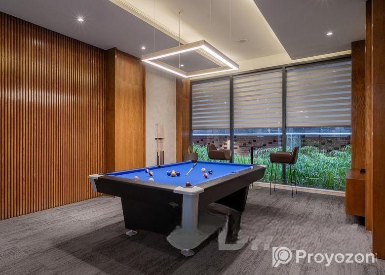 Suspicious Family Living, Drawing, Dinning & Kitch