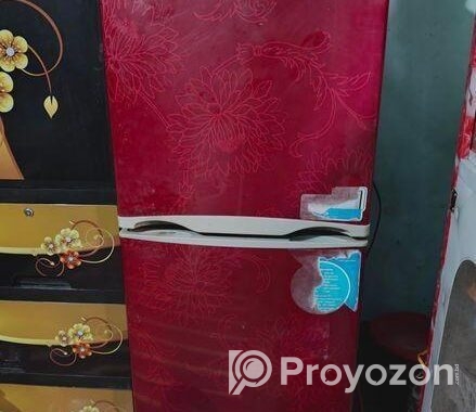 ওয়াল্টন ফ্রিজ ১১,৫ সি এফ টি