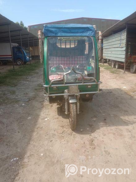 একটি অটো গাড়ি বিক্রি হবে