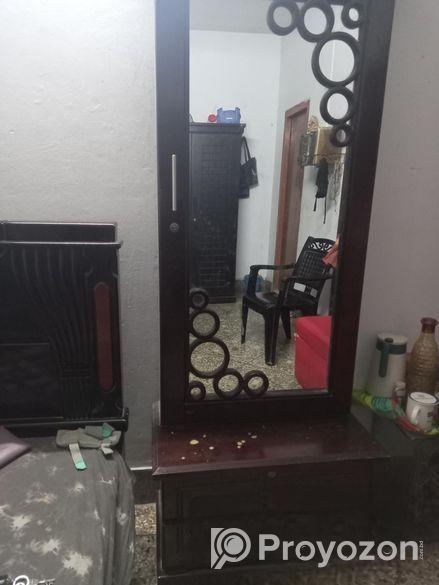 A Good Condition Dressing Table