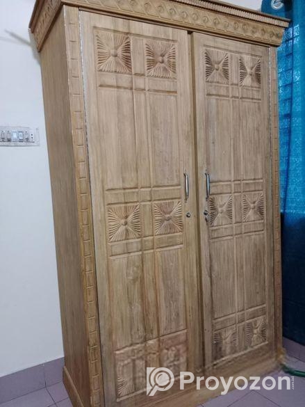 সেগুন কাঠের আলমারি বিক্রি করবো