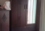 মালয়েশিয়ান কাঠের আলমারি