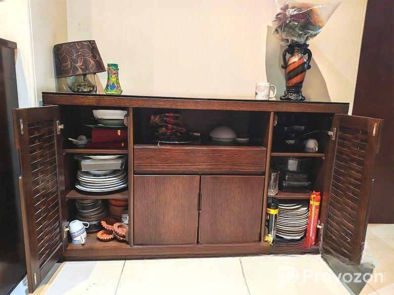 Cabinet Sell