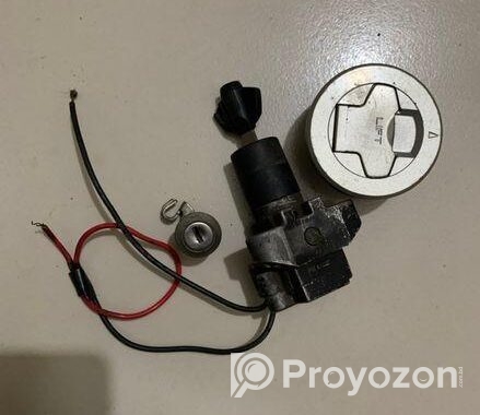 Suzuki Gixxer Lock Set