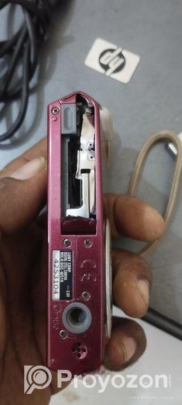 Cyber Shot ক্যামেরা বিক্রি করা হবে