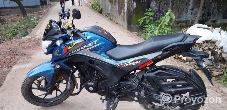 Honda Hornet 2023