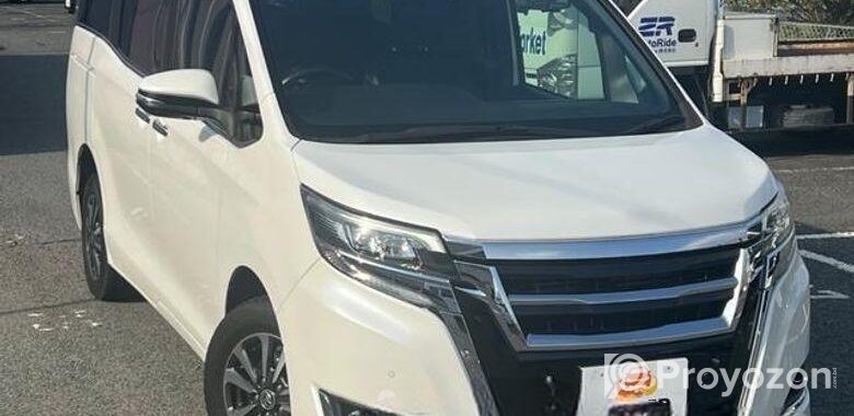 Toyota Esquire SUNROOF NON HYBRID 2019