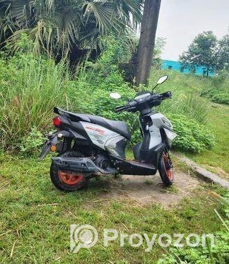 Yamaha Ray-ZR .Fi 2024