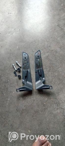 লুকিং গ্লাস