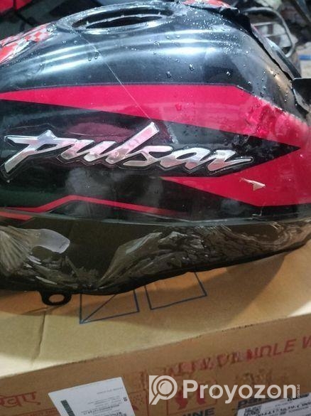 পালসার তেলের ট্যাংকি