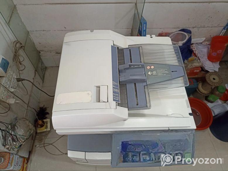 ফটোকপিয়ার