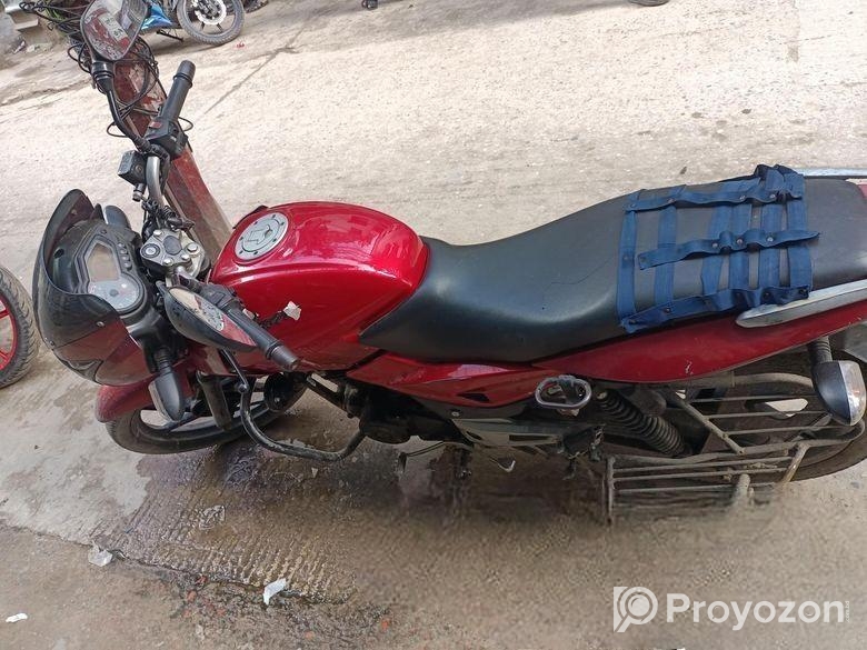 Bajaj Pulsar 150 . 2009