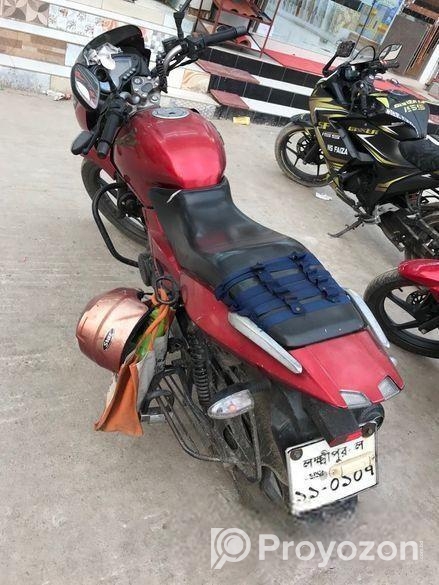 Bajaj Pulsar 150 . 2009