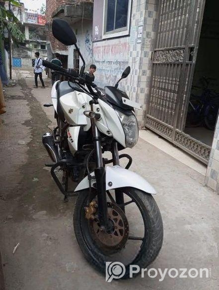 Suzuki Gixxer Monotone . 2015
