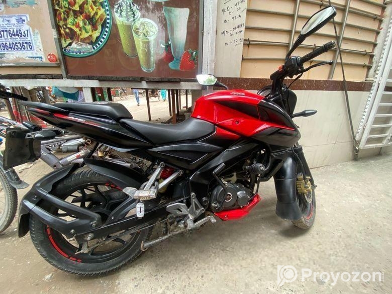 Bajaj Pulsar NS 160 . 2018