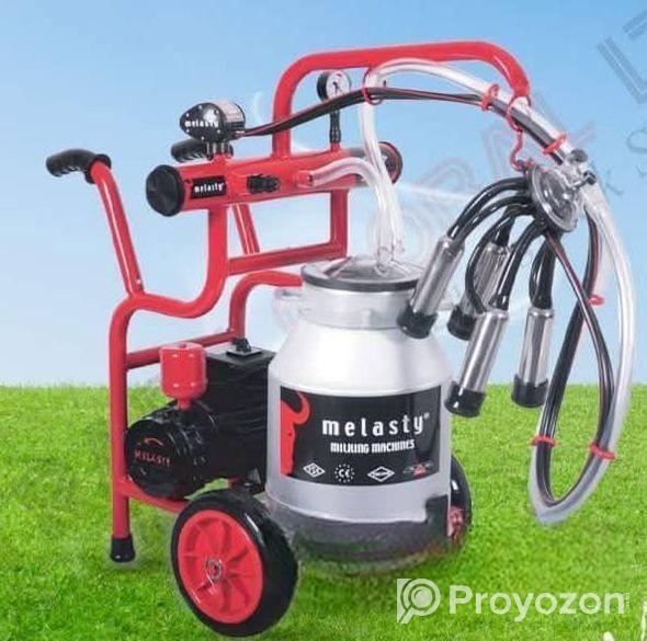 গাভীর দুধ দহন করার মিল্কিং মেশিন