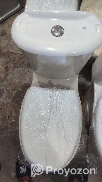 পুরাতন কমোড