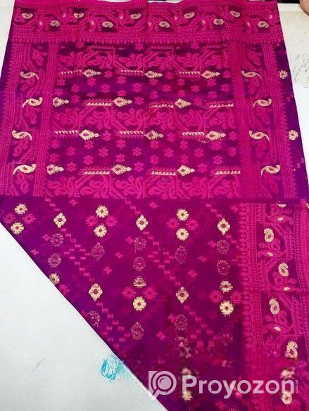 কাতান এবং জামদানী শাড়ি