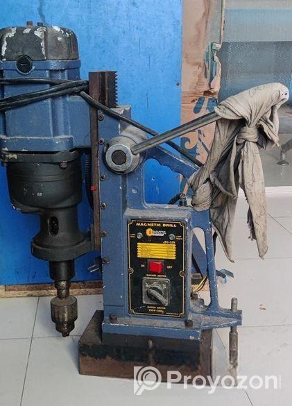 Magnetic Drill Machine