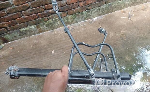 সাইকেল সিট ও গ্লভস