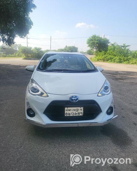 Toyota Aqua . 2016