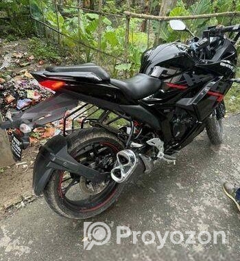Suzuki Gixxer SF 2023